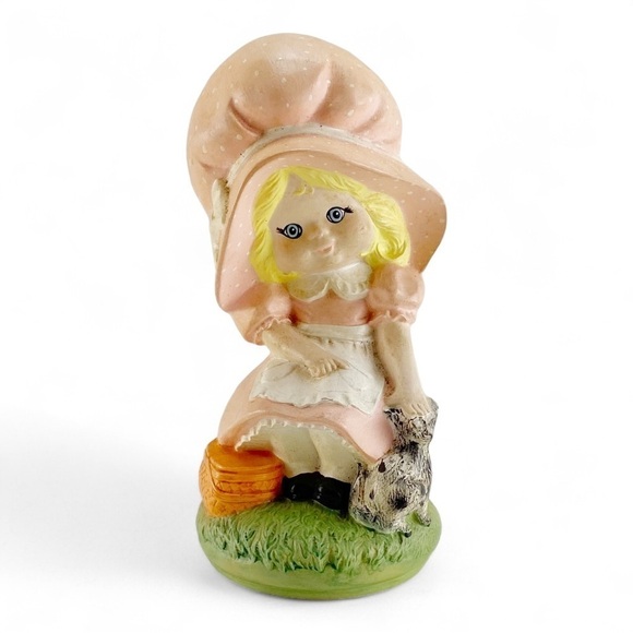 Other - Vintage 1975 Byron MoldsCollectible Little Girl W/Cat Bonnet Figurine​